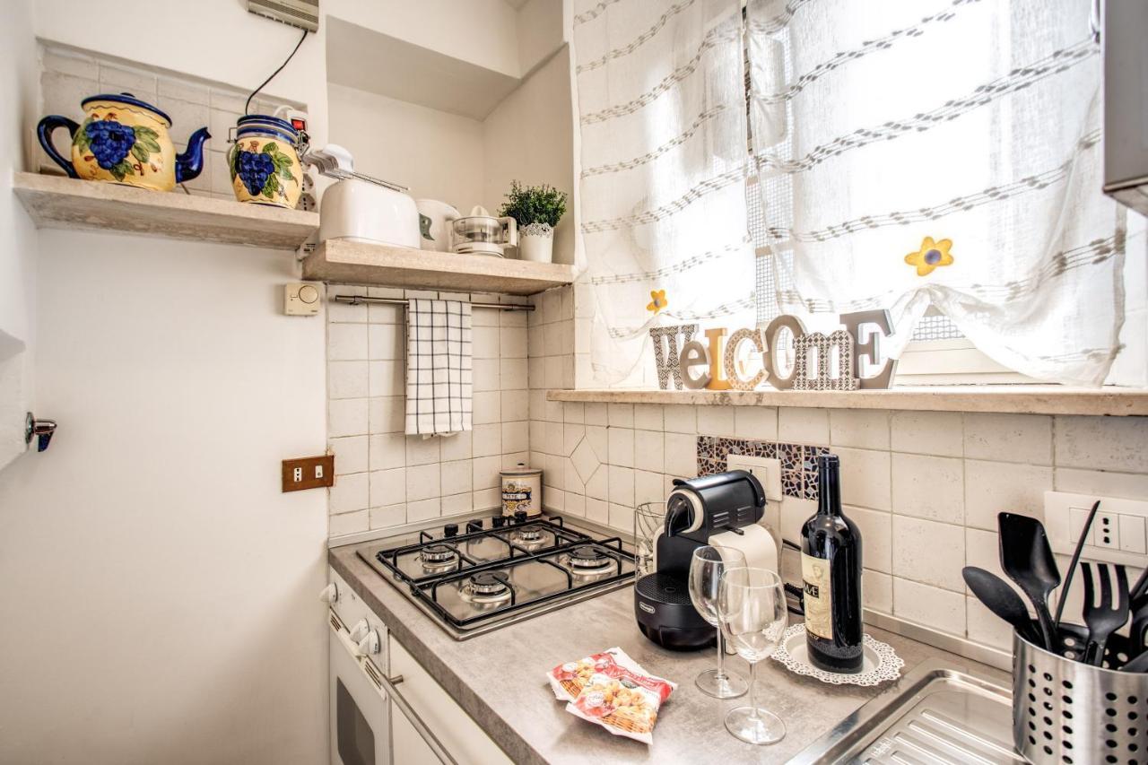 Apartamento 4C Colosseo Holidays Roma Exterior foto